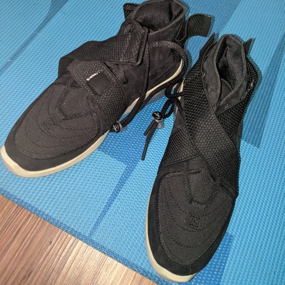 Nike Shoes - Nike x Fear of God Raid Black Mens 5 / Womens 6.5